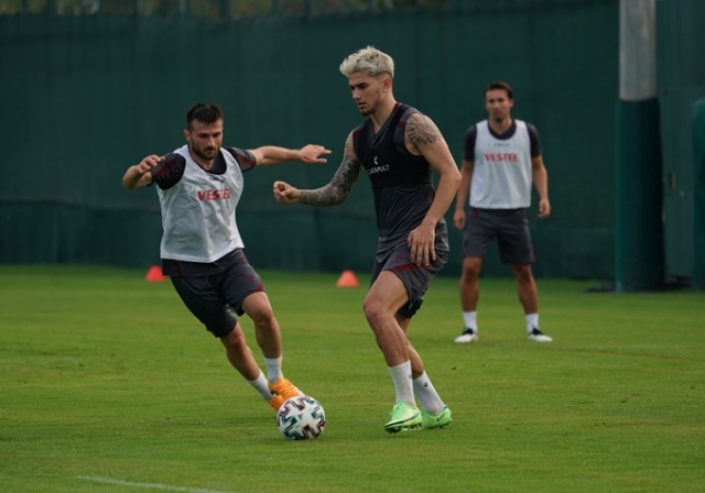 Trabzonspor 2021-2022 sezonu hazırlıklarına devam ediyor. 30 Haziran 2021 7