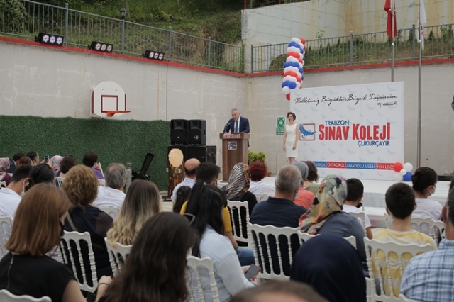Trabzon Sınav Koleji Pandemi Dönemi İlk  Mezunlarını Verdi 5