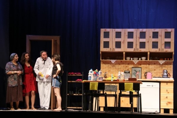 Akçaabat’ta “2. Açık Hava Tiyatro Günleri” başladı 2