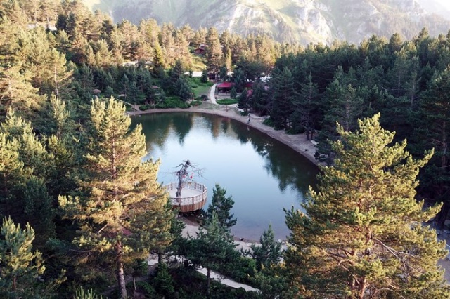 Zigana'nın nazar boncuğuna normalleşme sonrası yoğun ilgi 10