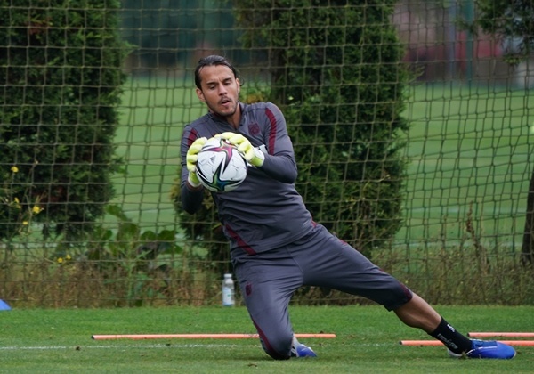 Trabzonspor yağmur altında çalıştı 34