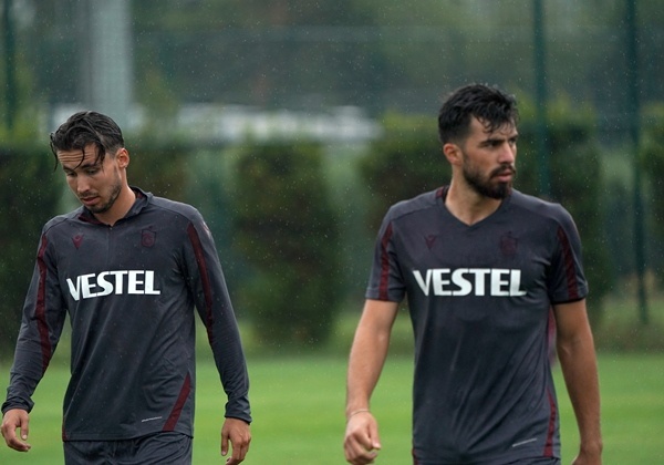 Trabzonspor yağmur altında çalıştı 5