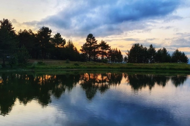 Altınpınar Limni Gölü güzelliğiyle büyülüyor 7