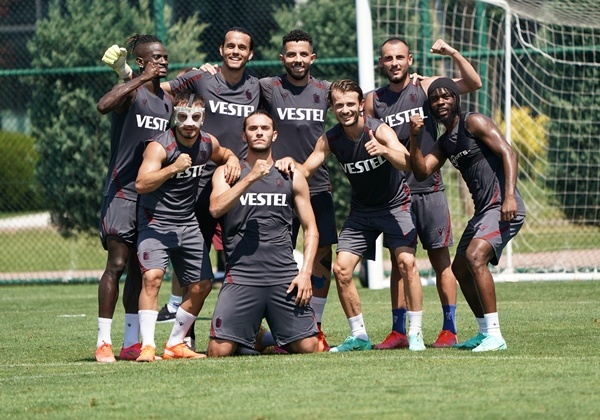 Trabzonspor'da Yeni Sezon Hazırlıkları Hız Kesmeden Sürüyor 32