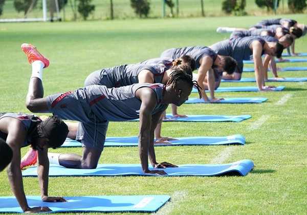 Trabzonspor'da Yeni Sezon Hazırlıkları Hız Kesmeden Sürüyor 16