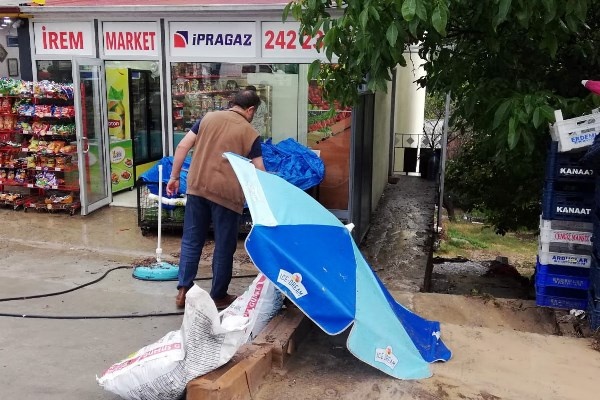 Gümüşhane'yi sel vurdu! Sadece 10 dakika 19