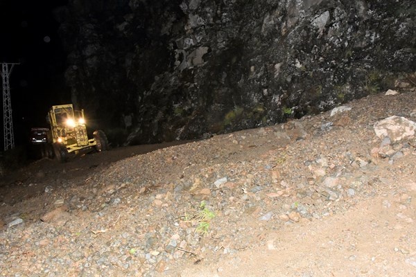 Gümüşhane'yi sel vurdu! Sadece 10 dakika 9