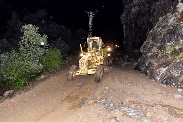 Gümüşhane'yi sel vurdu! Sadece 10 dakika 18