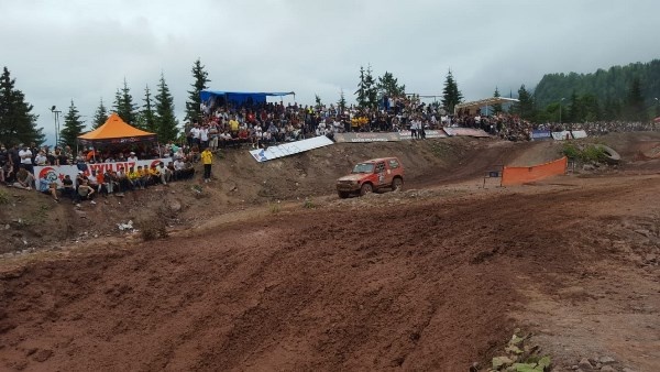 Artvin'de Off Road yarışları nefes kesti 7