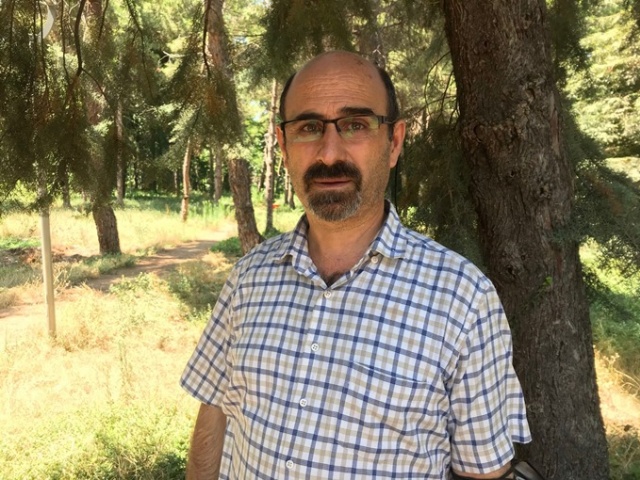 Trabzon'da restorasyonunda dereye dökülen inşaat atıklarına tepki 5