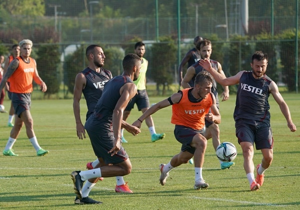 Trabzonspor  TFF tesislerinde yeni sezona hazırlanıyor. 12 Temmuz 2021 29