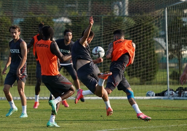 Trabzonspor  TFF tesislerinde yeni sezona hazırlanıyor. 12 Temmuz 2021 33