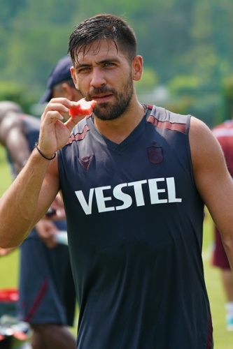 Trabzonspor, yeni sezon hazırlıklarını İstanbul’da tempolu sürdürdü 7