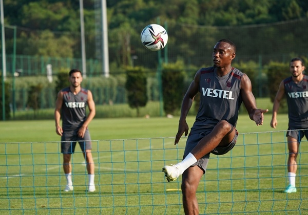 Trabzonspor 2021 - 2022 sezonu hazırlıklarına devam ediyor. 20 Temmuz 2021 8