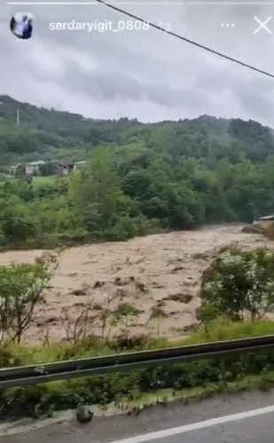 Artvin'de selde kaybolan adamın son paylaşımı ortaya çıktı 10