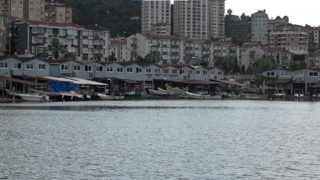 Karadenizli balıkçılar av yasaklarının kalkmasını bekliyor 3