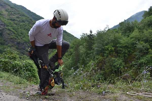 Trabzon'da sel ve heyelanlara 'Moloz bariyeri' önlemi 37