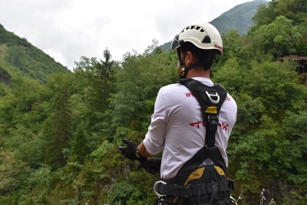 Trabzon'da sel ve heyelanlara 'Moloz bariyeri' önlemi 12