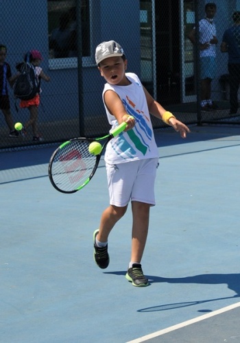 Trabzon'da tenis turnuvası nefes kesti 7