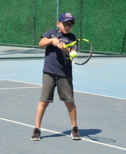 Trabzon'da tenis turnuvası nefes kesti 9