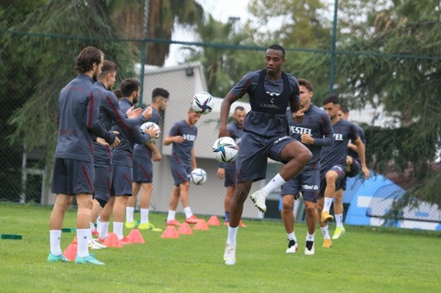 Trabzonspor'da Roma hazırlıkları başladı 7