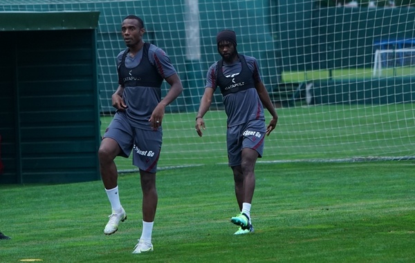 Trabzonspor Sivasspor'a hazır 15