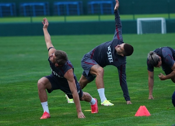 Trabzonspor Sivasspor'a hazır 12