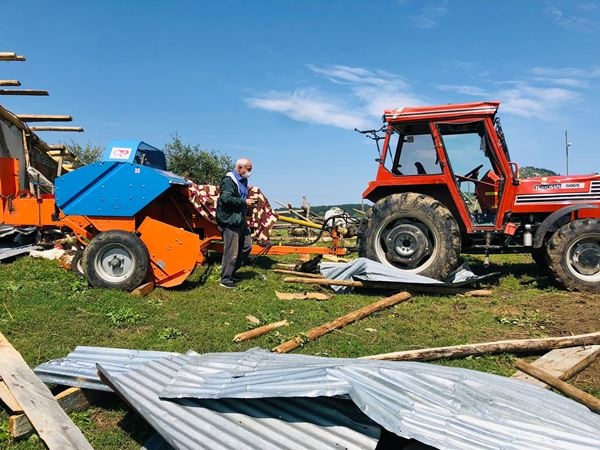 Artvin'de hortum ve fırtınanın hasarı gün ağarınca ortaya çıktı 4