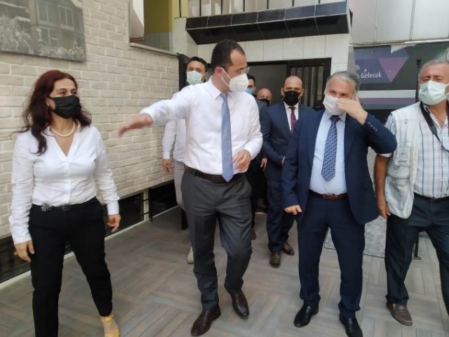 Trabzon'un ilki Robotekno Koleji açılışını yaptı 35