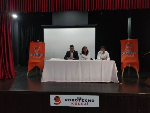 Trabzon'un ilki Robotekno Koleji açılışını yaptı 16