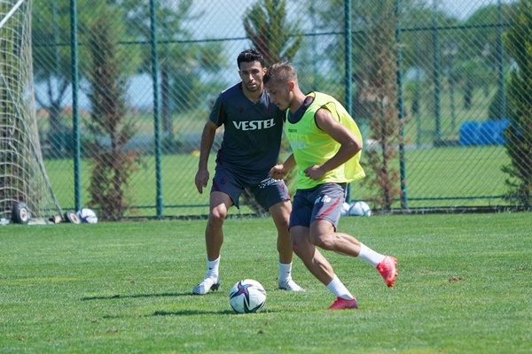 Trabzonspor, Galatasaray Maçı Öncesi Hazırlıklarını Sıkı Tempoyla Sürdürüyor 12