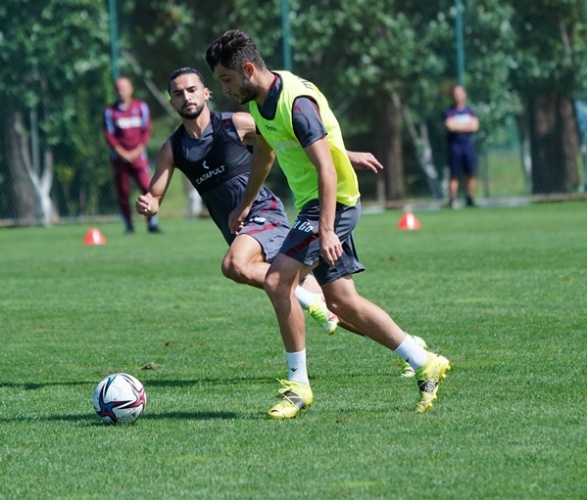 Trabzonspor, Galatasaray Maçı Öncesi Hazırlıklarını Sıkı Tempoyla Sürdürüyor 15