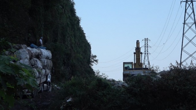 Karadeniz Sahil Yolu çöp yolu oldu! 2