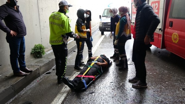 Trabzon'da zincirleme kaza!  7 araç birbirine girdi 11