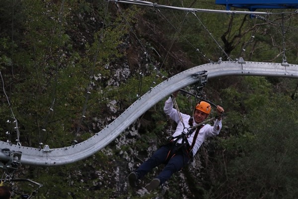 Maçka'da macera parkı ziyaretçilerini ağırlıyor 11