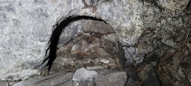 Trabzon'da yangın sonrası 2 bin yıllık şapel ortaya çıktı 4