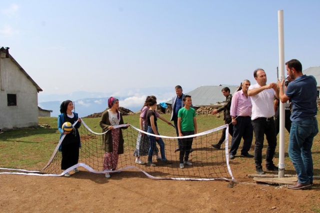 Yaylanın Sultanları yeni saha ve formalarına kavuştu 2