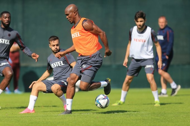 Trabzonspor'da 9. hafta oynanacak Fenerbahçe maçı hazırlıkları sürüyor 2