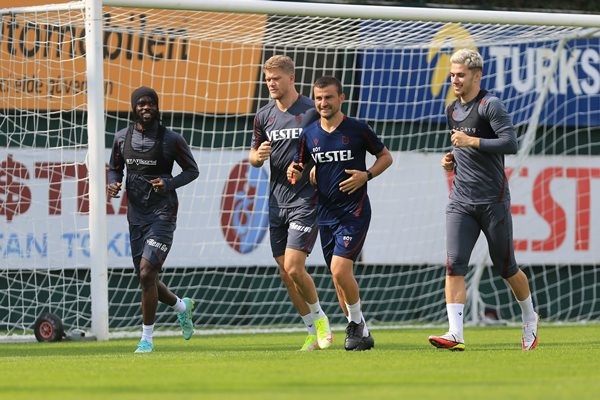 Trabzonspor zorlu Fenerbahçe sınavına hazırlanıyor 8