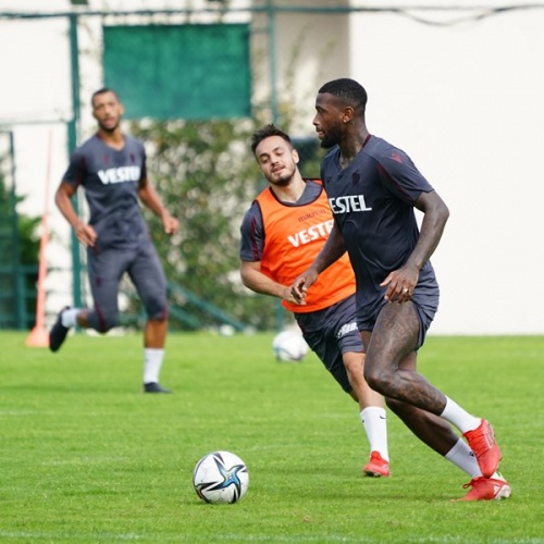 Trabzonspor Fenerbahçe maçı hazırlıklarını sürdürdü 10