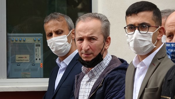 Şalpazarı Otobüs kazasında hayatını kaybedenlere ağladı 4