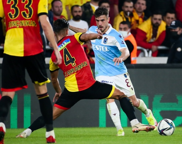 Göztepe Trabzonspor maçından kareler 22