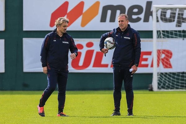 Trabzonspor, Beşiktaş maçı hazırlıklarını sürdürdü. 3 Kasım 2021 6