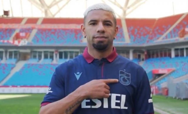 Bruno Peres Trabzonspor'a transfer sürecini anlattı 17