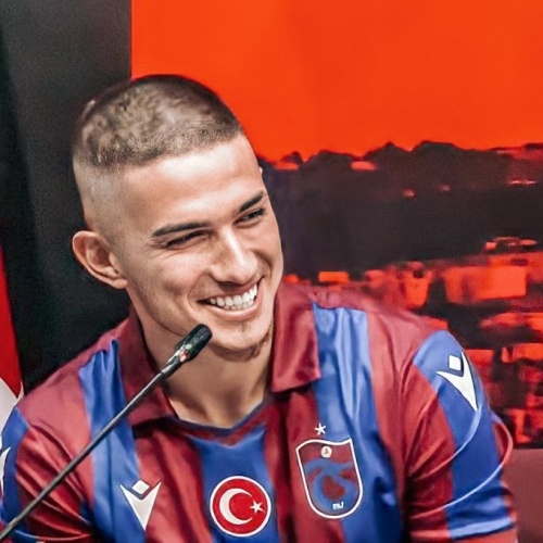 Berat Özdemir merak edilenleri yanıtladı 11