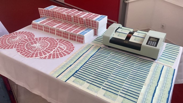 Bastığı sahte paranın geçmediği test yok! Suçüstü yakalandı... 3