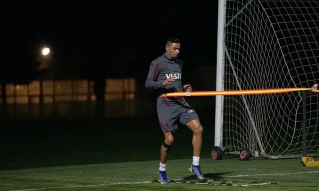 Trabzonspor Gaziantep FK maçına hazırlanıyor. 10