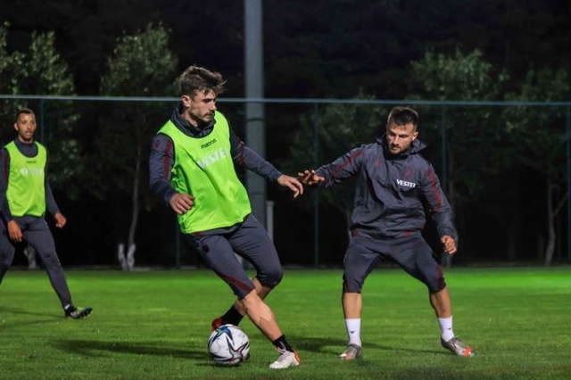 Trabzonspor Gaziantep FK maçına hazırlanıyor. 11