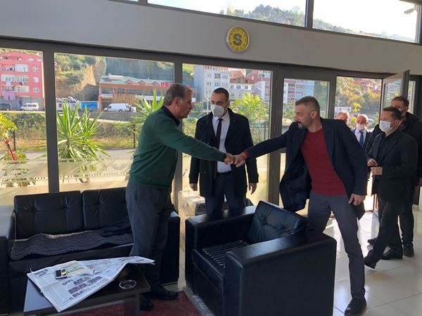 MHP Ortahisar'dan Trabzon Galericiler sitesine ziyaret. 25