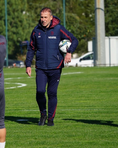 Abdullah Avcı oyuncularını böyle uyardı! “Mutlaka istiyorum” 11